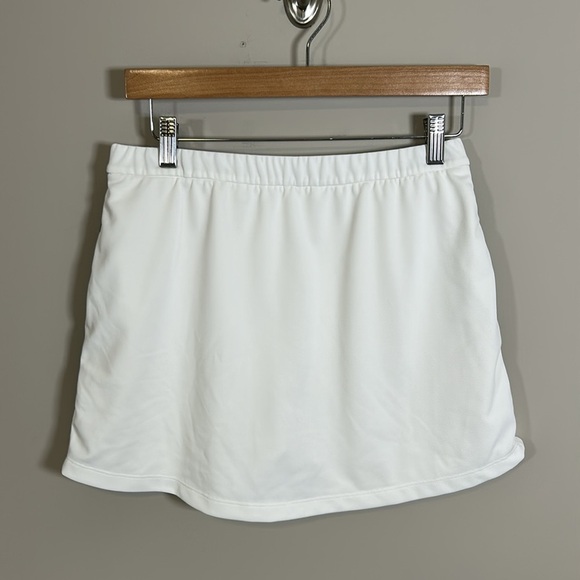 Tory Burch SET Skort and Chevron Tank Top White Green Sport Coolmax Sz M - Picture 4 of 15